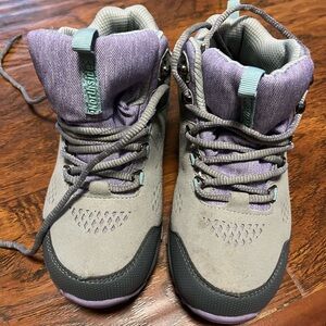 Northside Kids Shoes in Gray and Purple